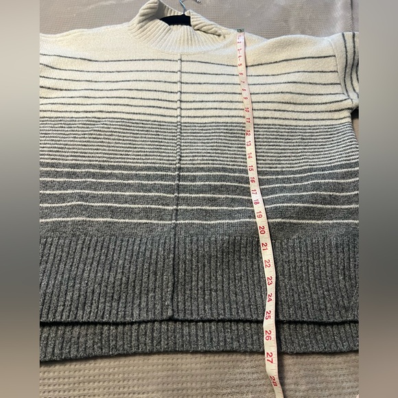 Women's Simply Vera Sweater XL - Picture 6 of 6